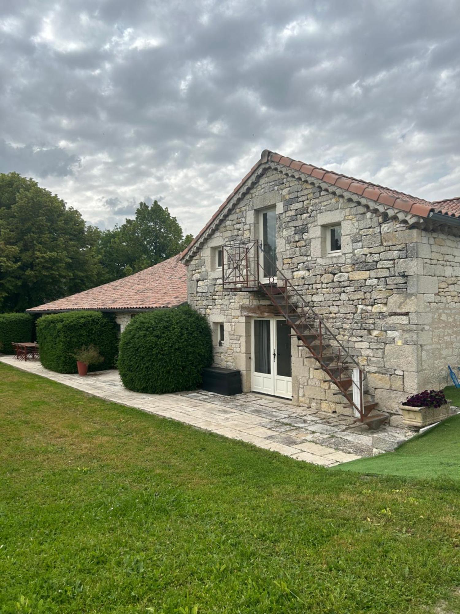 Grange Renovee Du Xviiieme Siecle Villa L'Hospitalet  Eksteriør billede